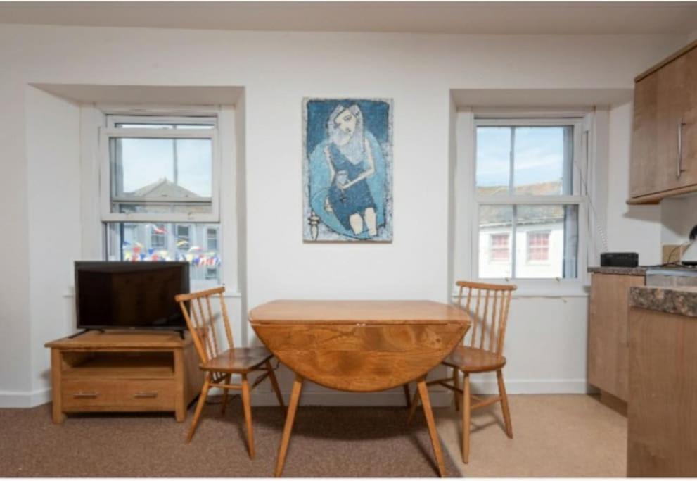 Beautiful And Bright !! Town/Harbour Apartment #2 Penzance Eksteriør bilde